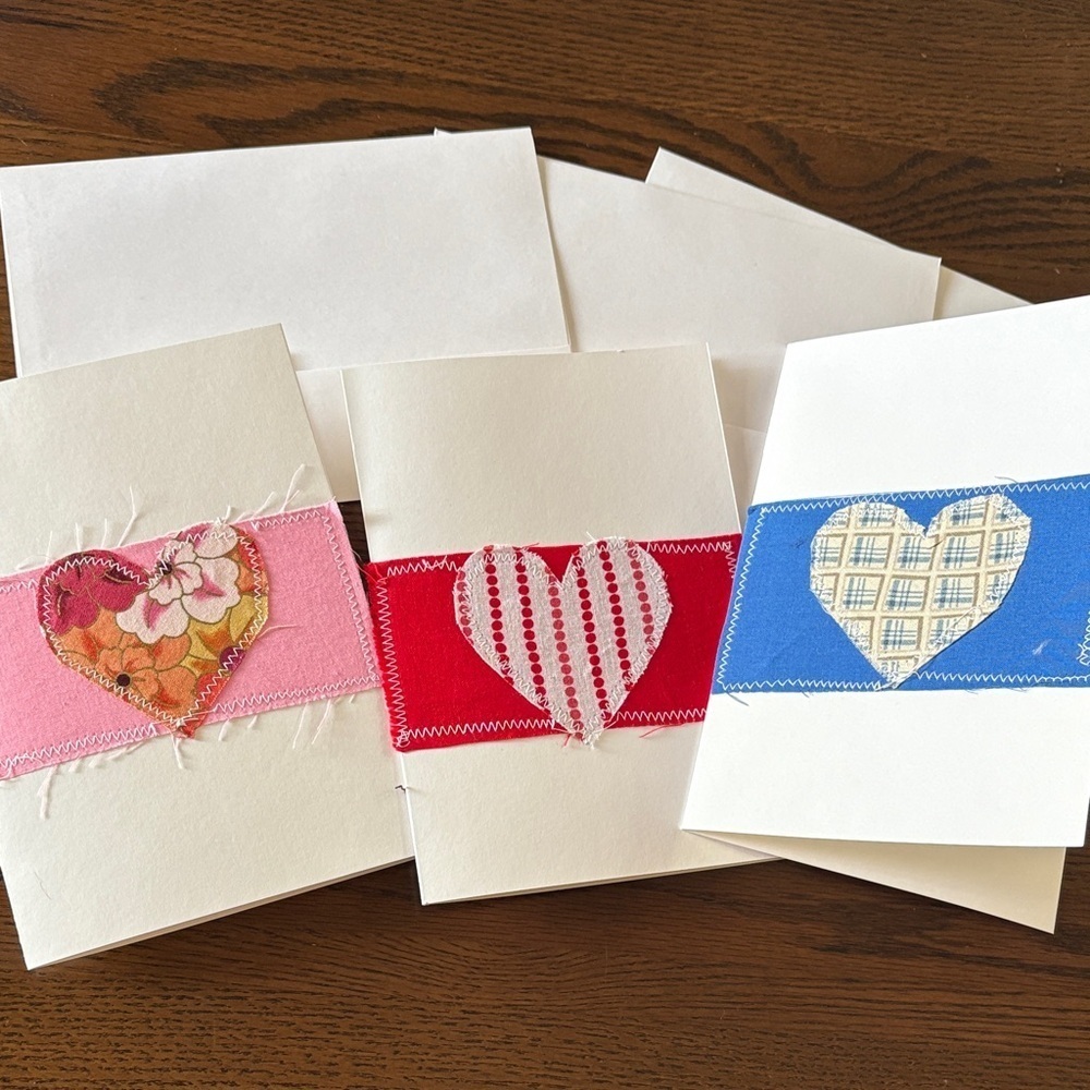 Handmade Valentines Heart Greeting Cards Set of three - Picture 2 of 5
